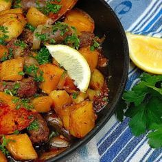 Potato with Boerewors (patatas Bravas Tapas) South African Dishes, Tapas Menu, Sausage Dishes, Tapas Recipes, Eat Beef, South African Recipes, A Potato, Portuguese Recipes, Chicken Dishes Recipes