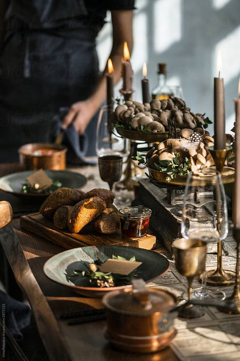 Dark Academia Table Setting, Food Photography Table Setting, Table Setting Photography, Dark Dinner Table Aesthetic, Dark Table Setting, Dinner Table Photography, Food Dining Table, Dining Table Photography, Rustic Dinner Table