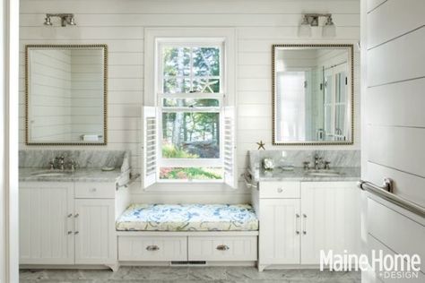 Maine Beach House, Beach Style Bathroom, White Beadboard, Shiplap Backsplash, Simply Home, Beach Cottage Style, Up House, Bathroom Windows, Coastal Interiors