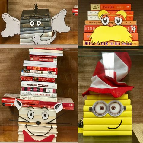 Book Character Display, Library Christmas Tree Ideas, Creative Book Display, School Library Decor, Dr Seuss Activities, School Library Displays, Middle School Libraries, Seuss Classroom, Library Work