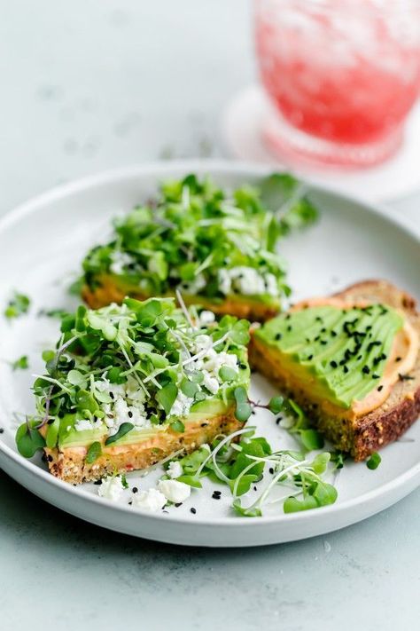 Spicy Hummus Avocado Toast with Feta. Avocado toast just got better! #avocadotoast #hummusrecipe #abeautifulplate Avocado Toast With Feta, Vegetarian Snacks Easy, Microgreens Recipe, Hummus Avocado, Vegetarian Snack, Spicy Hummus, Avocado Toast Recipe, Avocado Recipes, Toast Recipes