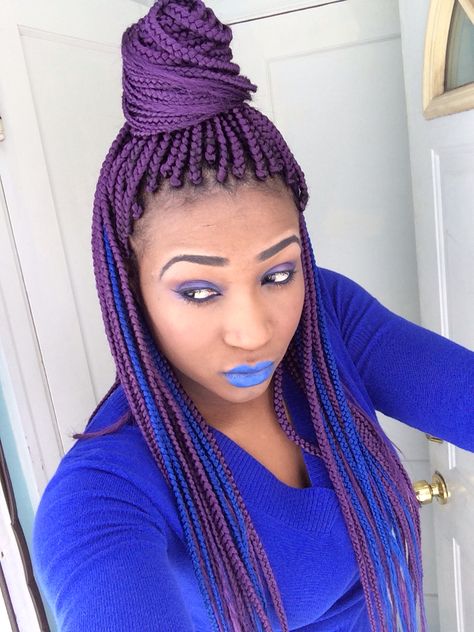 Purple box braids! Afro Hair Color, Under Hair Dye, Hair Stylea, Peekaboo Braids, Purple Box Braids, Faux Loc, Rainbow Braids, Senegalese Twists, Short Box Braids Hairstyles