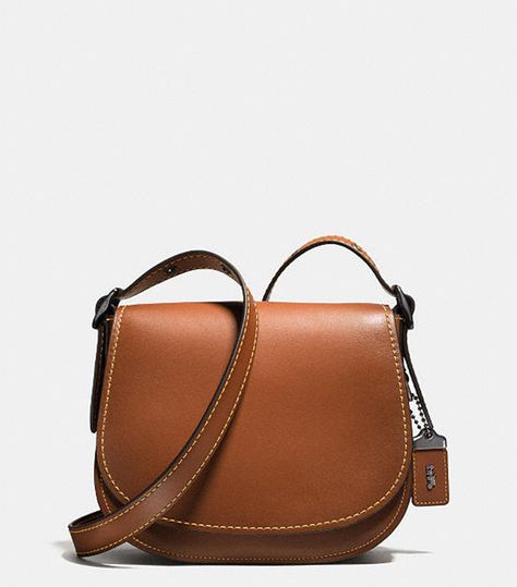 Coach Saddle Bag, Crossbody Saddle Bag, Tan Bag, Leather Saddle Bags, Kelly Bag, Leather Bag Women, Bag Trends, Coach Crossbody Bag, Saddle Bag