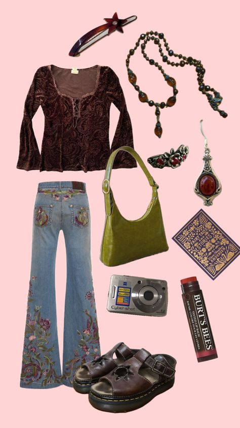 #fashioninspo #outfitideas #outfitinspo #vintageaesthetic #vintage #aesthetic #flowersaesthetic #floral 1970 Outfits, Barbie Wardrobe, Downtown Outfits, Antique Clothing, Vintage Aesthetic, Simple Outfits, Summer Wardrobe, Your Aesthetic, Connect With People