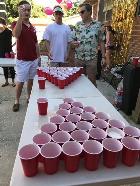 #party #partyideas #beerpong #beerparty #beerolympics Bday Party Ideas For Adults, 18th Party Food, Party For Adults, Casual Party Ideas, Rager Party Ideas, Kick Back Party Ideas, House Party Ideas Decorations, House Party Birthday Ideas, Drinking Party Decorations