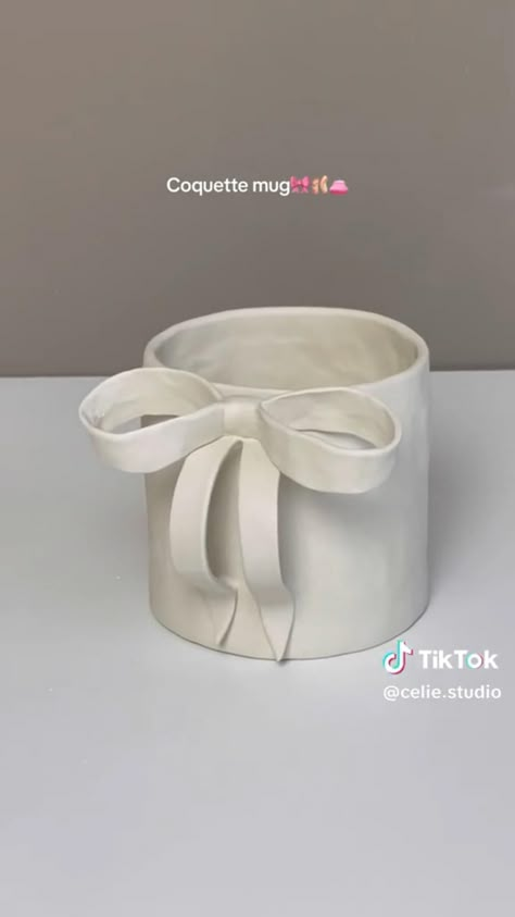 #coquette #coquettestyle #coquetteaesthetic #coquettemug #mug #ceramic #ribbon #bow #cup Coquette Mug, Diy Pottery Painting, Sculpture Art Clay, Tanah Liat, Pottery Workshop, Clay Inspo, Clay Diy Projects, Diy Ceramic, Clay Crafts Air Dry