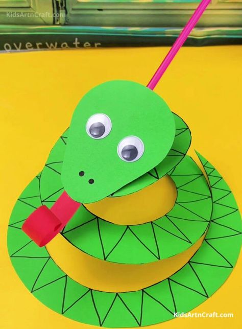 25 Easy Snake Crafts for Kids (Preschoolers & Toddlers) Preschool Crafts Wild Animals, Reptile Crafts For Preschoolers, Snake Crafts For Preschool, Paper Plate Snake Craft, Letter S Snake Craft, Lizard Crafts For Toddlers, Reptiles For Preschoolers, Snake Crafts For Toddlers, Snake Preschool Activities