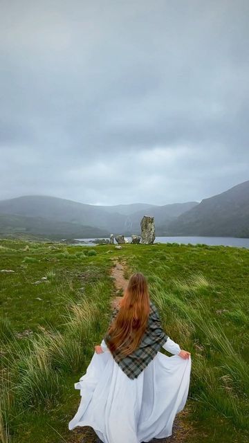 Kerry Core Aesthetic, Kerry Core, Jamie Core, Princess Core, Standing Stone, Cottage Core Aesthetic, Light Academia, Outlander Starz, Witchy Vibes