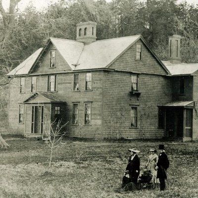 Louisa May Alcott Orchard House Little Women, Concord Massachusetts, Orchard House, School Vacation, John Brown, Historic Houses, Historic Photos, Louisa May Alcott, Summer Program