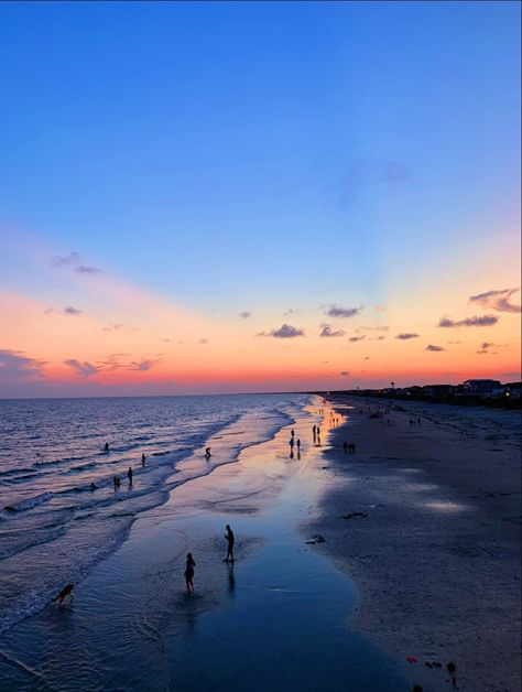 Outer Banks Beach House, Oak Island North Carolina, Holden Beach North Carolina, Holden Beach, North Carolina Beaches, Coastal Carolina, North Carolina Travel, Oak Island, Summer Travel