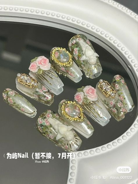 Nail Inspo Creative, Bridgeton Nails, Baroque Nail Art, Rococo Nails, Victorian Nails, Fantasy Nail Art, Baroque Nails, Xiaohongshu Nails, Art Deco Nails