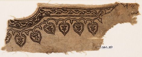 Split Stitch Embroidery, Viking Embroidery, Medieval Embroidery, Viking Costume, Viking Clothing, Blackwork Embroidery, Eastern Art, Medieval Clothing, Silk Ribbon Embroidery