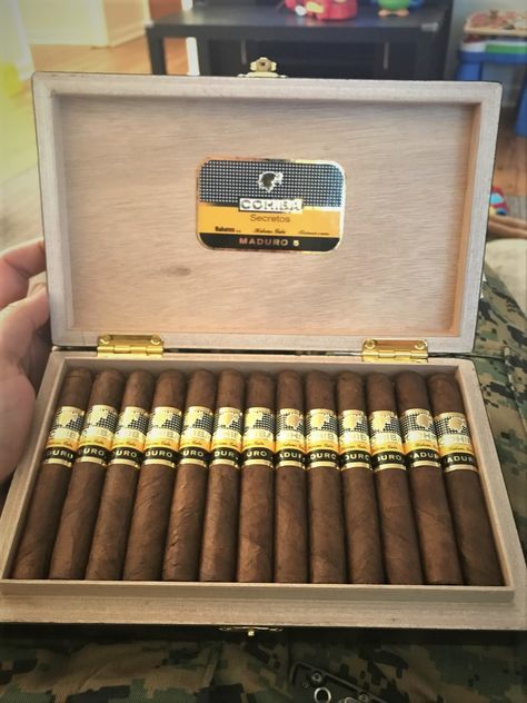 Finest Cuban Cigar - Cohiba Maduro 5 Secretos Cuban Cigars Men, Cuban Cigars Art, Gurkha Cigars, Expensive Whiskey, Drew Estate Cigars, Cohiba Cigars, Adidas Originals Jacket, Premium Cigars, Cuban Cigars