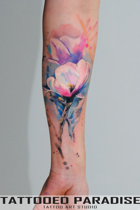 Watercolor Flower Tattoo, Tattoo Perna, Tatuagem Masculina Pequena, Tattoo Trend, Tattoo Henna, Flower Tattoo Shoulder, Best Tattoos For Women, Flower Tattoo Arm, Watercolor Tattoos