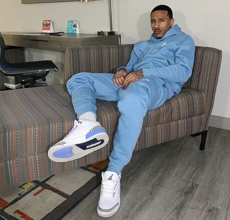 Dope blue tracksuit drip 💧 Tracksuit Outfit Mens, Men Tracksuit Outfit, Looks Hip Hop, Black Men Fashion Urban, Blue Tracksuit, Letter To My Daughter, Black Men Fashion Casual, Tracksuit Outfit, Drip Outfit Men