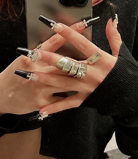 siren🩹 on Twitter: "nailz + matching nana rings w dilan :3… " Nana Ring, Japan Aesthetic, Knuckle Rings, Eye Ring, Pretty Acrylic Nails, Cartier Love Bracelet, Jewelry Inspo, Just Married, Makeup Inspo