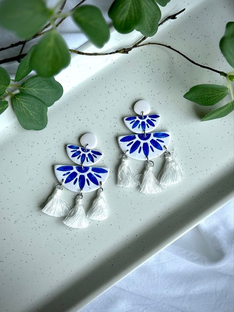 Boho blue and white large dangle earrings with white tassels Art Clay Earrings, Diy Ceramic Earrings, Beaded Clay Earrings, Boho Polymer Clay Earrings, Clay Jewellery Handmade, Diy Jewelry Set, Handmade Ceramic Jewelry, Diy Jewellery Designs, Diy Fabric Jewellery