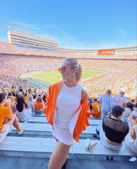 Tennessee Gameday Outfit, Gameday Outfit Tennessee, Utk Gameday Outfit, University Of Tennessee Gameday Outfit, Orange Gameday Outfit, Tennessee Game Day Outfit, Ut Outfits, Auburn Outfits, Kristin Juszczyk