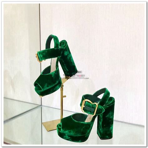 >> Click to Buy << Real Image New Fashion Flock Women Sandals With Platform High Quality Ankle-wrap Square Heel Cross  Vamp  Peep-toe Summer Shoes #Affiliate Retro Business Casual, Chunky Heel Platform Sandals, Green Platform, Cowboy Shoes, Emerald Green Velvet, 90s Home, Dance Heels, Chunky Heel Sandals, Twinkle Toes