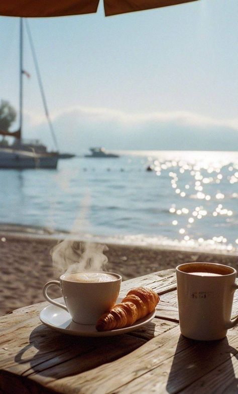 Alam Yang Indah, Coffee Love, Cup Of Coffee, Travel Aesthetic, Coffee Time, Summer Aesthetic, Beach Life, Cappuccino, Happy Places