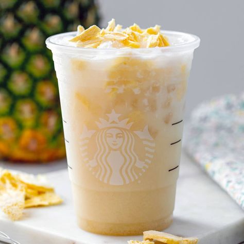 Paradise Drink {Starbucks Copycat} - We are not Martha Paradise Drink Starbucks, Starbucks Paradise Drink, Paradise Drink, Starbucks Food, Coconut Milk Drink, Homesteading Recipes, Drink Starbucks, Coconut Milk Coffee, Strawberry Acai Refresher