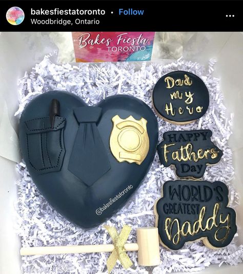 Cake Police, Breakable Chocolate, Strawberry Ideas, Breakable Heart, Heart Ideas, Chocolate Dipped Oreos, Pinata Cake, Police Life, Fathers Day Cake