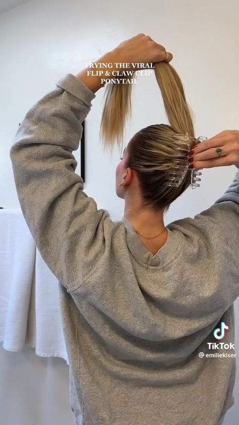 Simple Hairstyles Pulled Back, Hair For Black Dress Classy, Hairstyles For Bed Head, Hair Styles Pulled Up, Hairstyles When Your Hair Is Wet Showers, Cute Dental Assistant Hair Styles, Cool Hairstyles For Long Hair Unique, Lazy Hair Day Styles, Hair Looks Braids