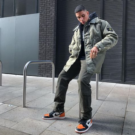 Tayler (@taylerprincefraser) • Instagram photos and videos Jordan 1 Taxi Outfit, Air Jordan Outfits Men, Jordan 1 Taxi, Jordan 1 Outfit Men, Jordans Outfit For Men, Orange Jordan, Air Jordan Outfit, Jordans Sneakers Outfit, Sneakers Outfit Men