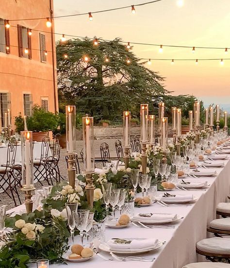 Golden Hour Wedding Theme, Villa Catignano, Candles Photo, Golden Hour Wedding, Villa Wedding, The Golden Hour, Italian Villa, Photo Candles, Romantic Decor