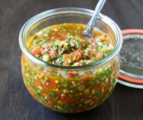 Chilean Recipes, Latin Food, Salsa Recipe, Salsa Verde, Aioli, Mexican Dishes, Marinara, Relish, Alfredo