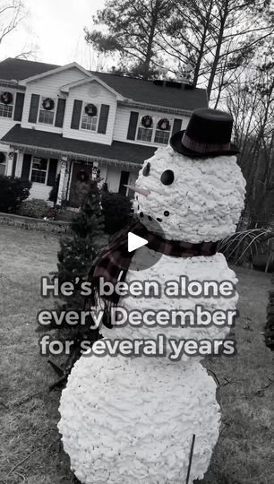 1.5K views · 111 reactions | DIY GIANT SNOWMAN! | Benji the Snowman was lonely. So I made him a friend! Merry Christmas and make sure to check out my Snowman YouTube tutorial! Link below:
⛄️... | By Isaac Alexander DIY | Facebook Snowman Arms How To Make, How To Make A Large Fake Snowman, How To Make Outdoor Snowman Decoration, Diy Outdoor Snowman Christmas Yard, Expanding Foam Snowman, Diy Snowman, Youtube Tutorials, Yard Decor, Merry Christmas