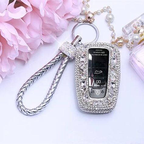 Honda Vehicles, Bling Car, Bling Car Accessories, Girly Car Accessories, Mini Copper, Car Key Holder, Girly Car, Car Essentials, Cute Car Accessories