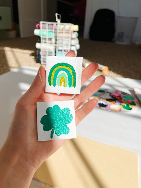 st patricks day aesthetic art crafts #stpatricksdaycrafts #stpattysday #art #painting #aesthetic St Patrick Day Aesthetic, St Patrick's Day Aesthetic, St Patricks Day Aesthetic, Art Painting Aesthetic, Day Aesthetic, Painting Aesthetic, Spring Into Action, St Patrick's Day Crafts, St Paddy