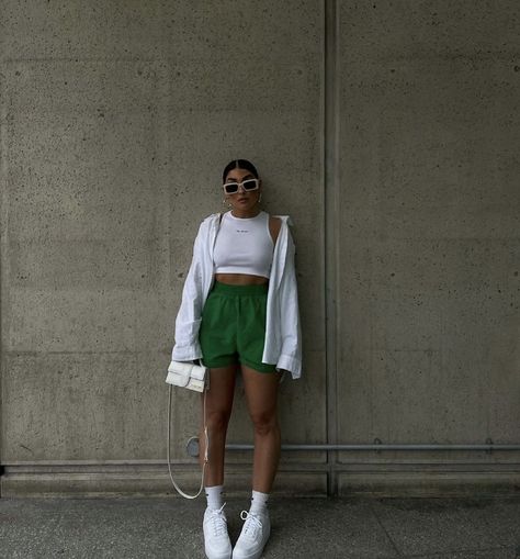 Looks Adidas, Looks Street Style, Mode Inspo, Summer Fashion Outfits, Mode Inspiration, Lookbook Outfits, Outfits Casuales, Cute Casual Outfits, Look Fashion