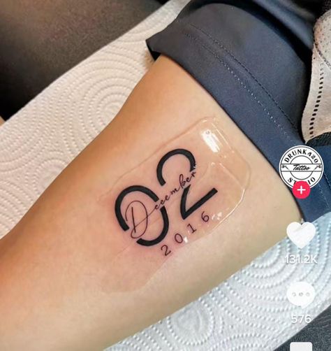 Mutterschaft Tattoos, Tattoos Infinity, Tasteful Tattoos, Dope Tattoos For Women, Wrist Tattoos For Women, Simple Tattoo, Unique Tattoo Designs, Classy Tattoos, Discreet Tattoos