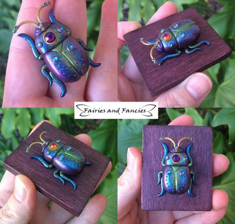 Polymer Clay Beetle, Clay Insects, Clay Critters, Polymer Project, Clay Bird, Clay Wall Art, Witchy Crafts, Clay Things, Faux Taxidermy