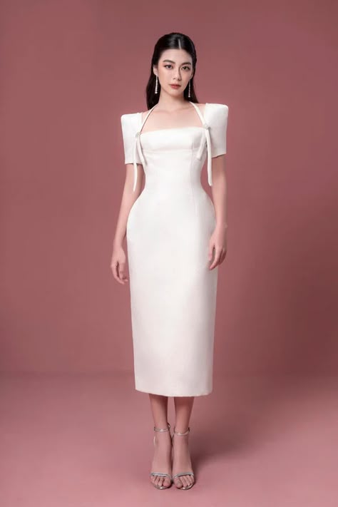 Modern Filipiniana Dress, Modern Filipiniana, Filipiniana Dress, Elegant Midi Dress, Corporate Dress, Elegant Midi Dresses, Royal Outfits, Classy Dress Outfits, Grad Dresses