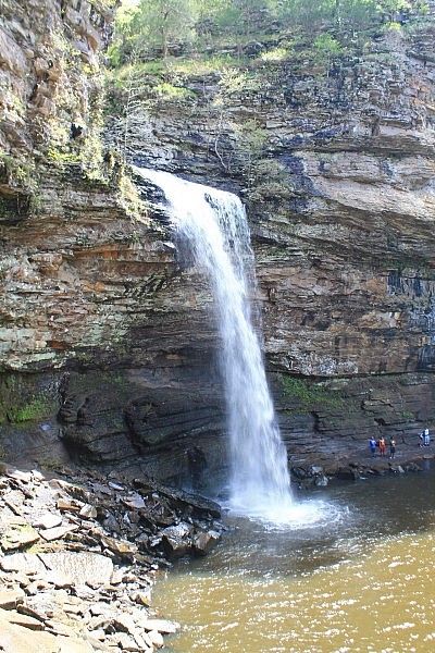 Cedar Falls, Petit Jean State Park - April 2015 Arkansas Waterfalls, Petit Jean State Park, B Photo, Waterfall Trail, Cedar Creek, Cool Rocks, Trail Maps, State Park, Bouldering