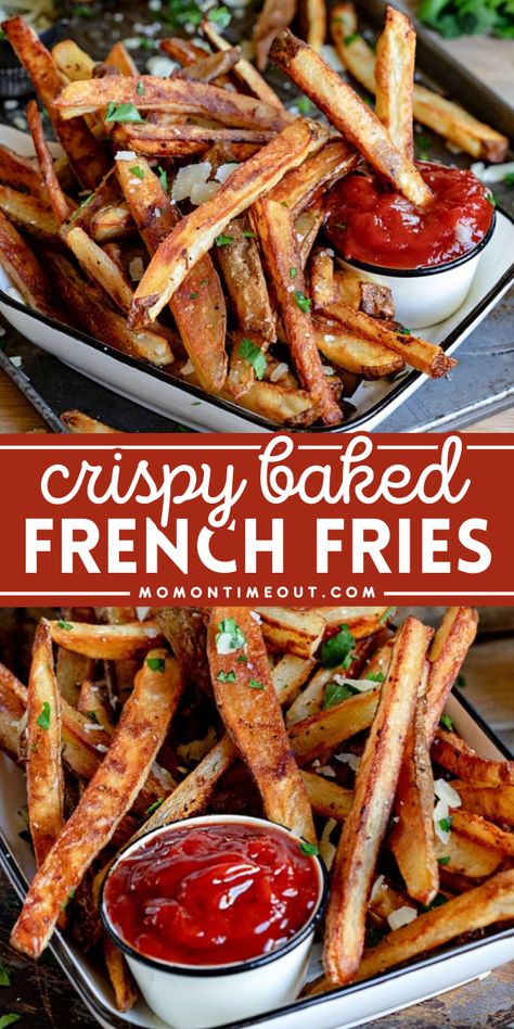 These Baked French Fries are an easy appetizer recipe that's perfectly seasoned and incredibly delicious. This french fry recipe makes the best Gameday recipe or a fun party snack! French Fry Dinner Ideas, Baked French Fries In The Oven, Crispy Baked French Fries, French Fry Recipe, Fries Oven, French Fry Recipe Baked, Fries Recipe Oven, Baked French Fries, Oven Fries