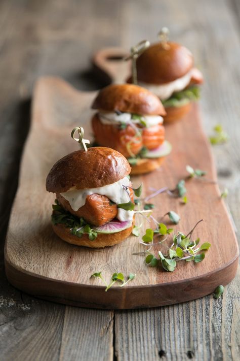 Grilled Salmon Burgers with Garlic Lemon Aioli