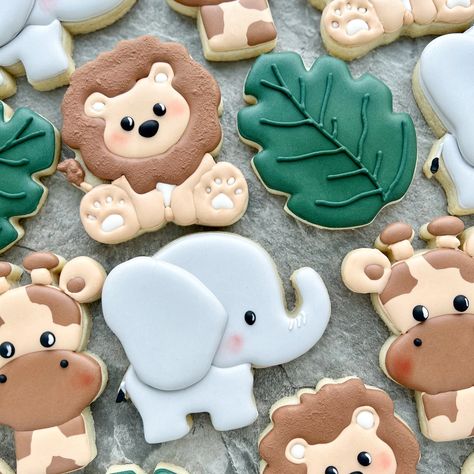 Safari Animal Cookies, Wild One Decorated Cookies, Safari Decorated Cookies, Safari Animal Cookies Decorated, Two Wild Royal Icing Cookies, Wild Animal Royal Icing Cookies, Lion Cookies, Lion Baby Shower, Safari Cookies