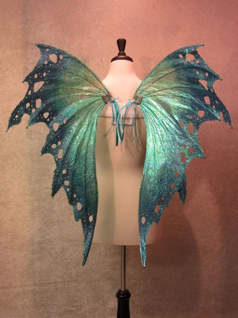 Diy Fairy Wings, Cosplay Wings, Fairy Cosplay, Fairy Aesthetic, Diy Fairy, Wings Costume, Cosplay Diy, Fairy Costume, Fairy Wings