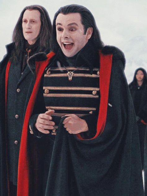 Twilight Aro Volturi, Aro Twilight, Volturi Twilight, Twilight Volturi, Volturi Kings, Aro Volturi, Twilight Party, Charlie Swan, Robert Pattinson Twilight