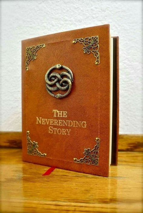 Bookshop Ideas, The Neverending Story Book, The Never Ending Story, Ereader Cover, Sketchbook Diary, Story Journal, Snake Images, Never Ending Story, Neverending Story