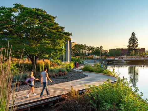 Riverfront Park - Berger PartnershipBerger Partnership Waterfront Park Design, Park Design Ideas, Riverfront Park Spokane, Plan Park, Waterfront Design, Waterfront Architecture, Riverfront Park, Linear Park, Urban Landscape Design