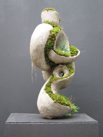 Robert Cannon: terraform sculpture                                                                                                                                                                                 More Moss Growing, Gallery Photography, Diy Designs, Sculptures Céramiques, Concrete Garden, Sculpture Installation, Sculpture Clay, Clay Sculpture, Arte Floral