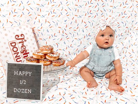 6 Month Birthday Photoshoot, Month Birthday Photoshoot, 6 Month Old Photoshoot, Birthday Photoshoot Ideas At Home, Month Old Photoshoot, Holiday Baby Pictures, 6 Month Birthday, Old Photoshoot, Half Birthday Party