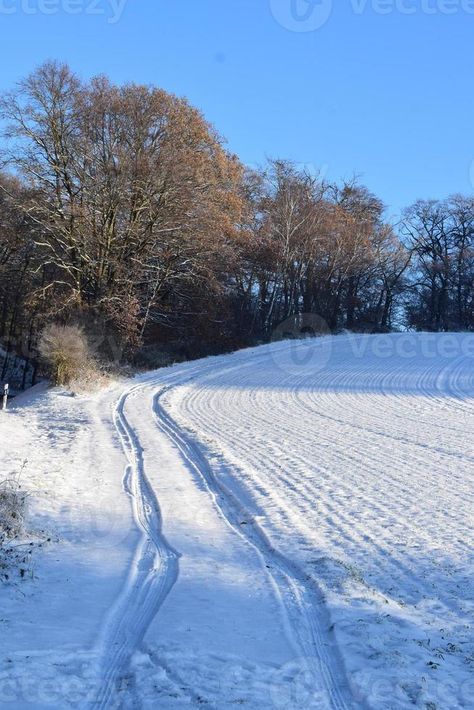 Tire Track Up he Hill in Snow Snow Tracks, Tire Tracks, North Pole, Vector Free, Track, Stock Photos, Clip Art, Photo And Video, Drawings