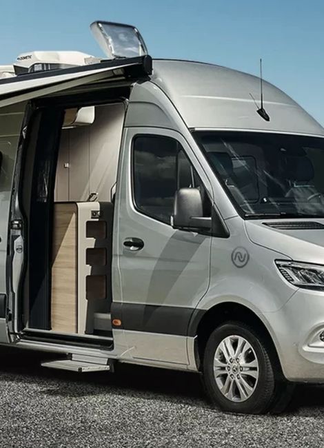 Mercedes Benz Camper Van, Cool Camper Vans, Mercedes Sprinter Camper Conversion, Mercedes Sprinter 4x4 Camper, Mercedes Sprinter Rv, Luxury Camper Van, Mercedes Benz Camper, Mobile Tiny House, Sprinter Camper Conversion