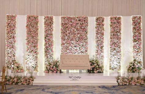 Wedding Throne Designs, Setty Backs For Weddings, Settee Back Wedding Decoration, Pastel Engagement Decor, Wedding Throne Decoration, Marriage Stage Decoration Weddings, Wedding Stage Design Indian, Engagement Decorations Indian Stage Simple, Wedding Stage Design Backdrop Ideas